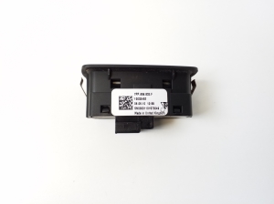  Rear cover closing switch 