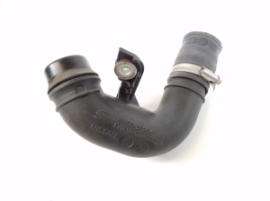  Intercooler hose 