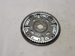  Clutch flywheel 