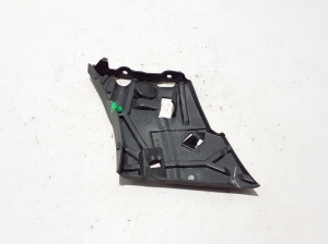  Front bumper bracket 