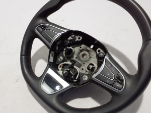  Steering wheel 