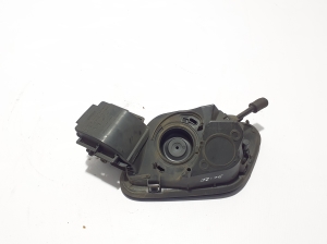  Fuel filler cap 