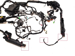  Fuse box housing under the hood 