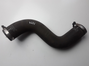  Intercooler hose 