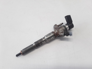  Fuel injector 