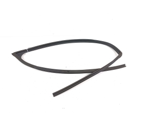  Autre pièce de porte avant de voiture 