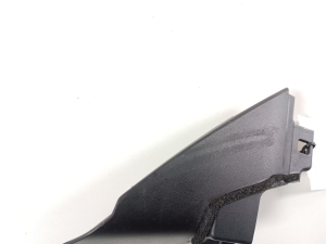  Autre pièce de porte avant de voiture 