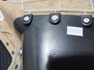  Garnissage des portes latérales arrière 
