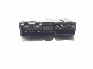  Module de commande de couvercle de coffre 