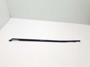  Baguette extérieure de vitre de porte arrière 