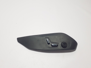  Commutateur de commande de siège avant 