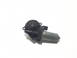  Moteur siège avant 
