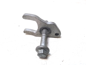  Support d'injecteur de carburant 