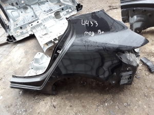  Aileron arrière et ses pièces 
