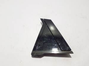  Poignée extérieure de porte latérale 