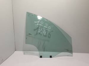  vitre de porte avant 