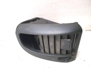  Grilles de ventilation des panneaux intérieurs 