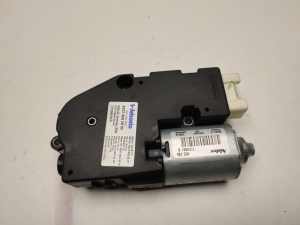  Moteur de toit ouvrant 