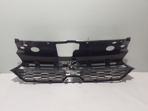  Grille de calandre avant 