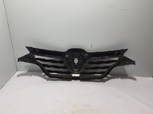  Grille de calandre avant 
