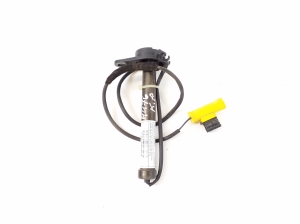  capteur d'impact du capot moteur 
