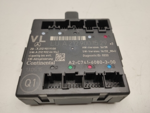  Unité de commande module de porte 