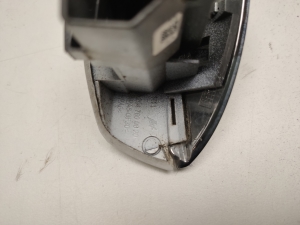  Poignée d ouverture extérieure de porte avant 