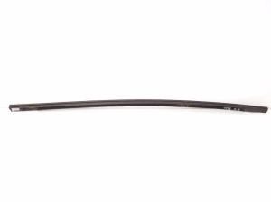  Baguette extérieure de vitre de porte arrière 