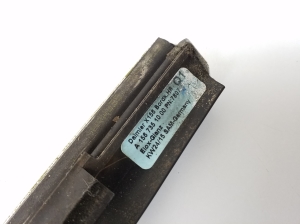  Baguette extérieure de vitre de porte arrière 