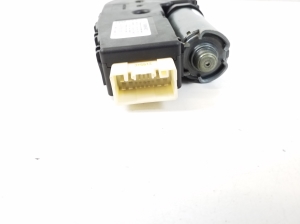  Moteur de toit ouvrant 