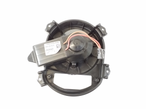  Moteur de ventilateur d’habitacle 