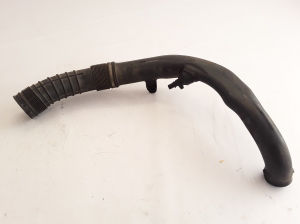  Air intake hose 