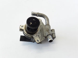  EGR valve 