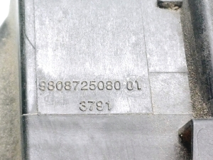  Bouchon de remplissage de carburant 