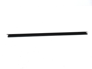  Baguette extérieure de vitre de porte avant 