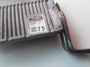  Calculateur moteur 