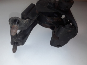  Silentbloc moteur 