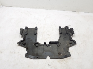  Autre pièce de protection avant 