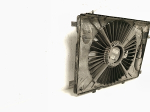  Ventilateur de refroidissement et ses pièces 