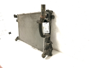  Radiateur de refroidissement 