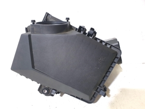 Boîtier de filtre à air 