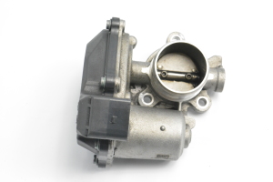  EGR valve 