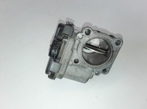  Accelerator valve 