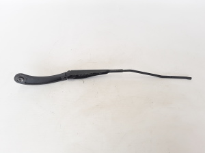  Windshield wiper blade 