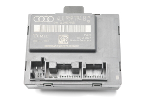  Rear side door control unit 