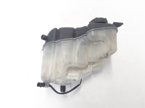  Tank for coolant 