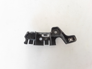  Front bumper bracket 