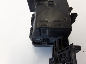  Fuse block holder under the hood 